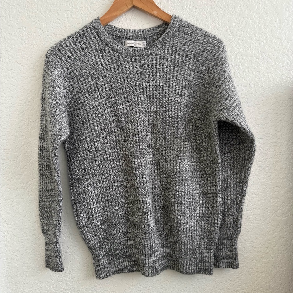 Abercrombie & Fitch Gray Knit Sweater Long Sleeve Size XS